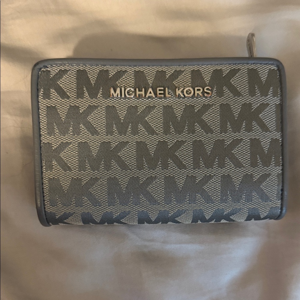 Michael Kors Monogram Grey Wallet Women